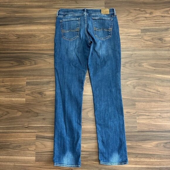 Lucky Brand Sweet n Straight Jeans Size 8  Inseam 31 Medium Wash - Picture 2 of 12